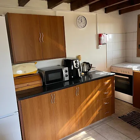 Tatil Evi Friendly Villagehouse Pafos