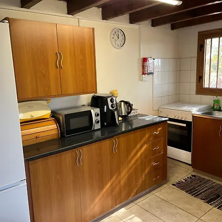 Friendly Villagehouse *